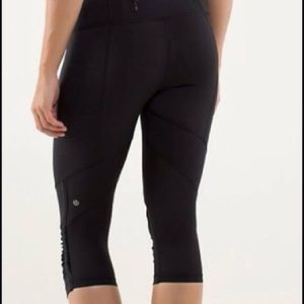 Rare Lululemon Ruffle & Mesh Crop Leggings